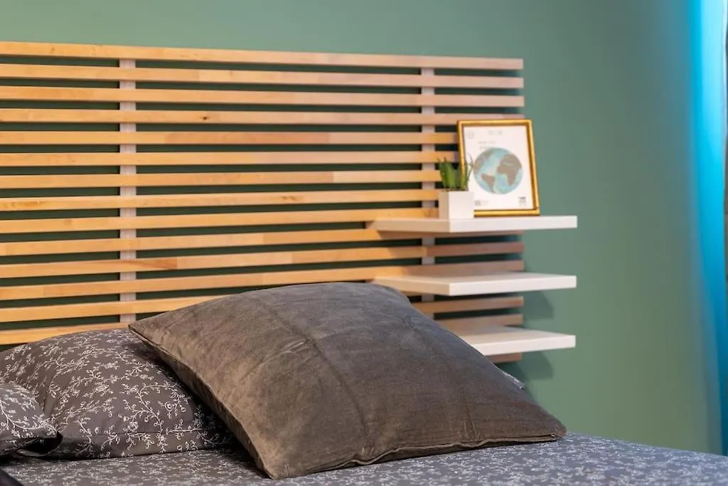 Guest Planet - Cozy Housing Porta Romana M3 Milano 0*,